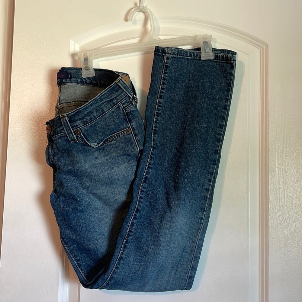 Low rise jeans
